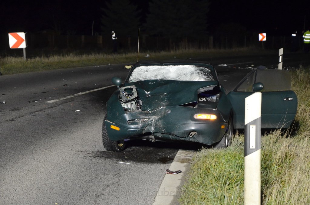 Schwerer VU PKW Roller Koeln Porz Libur Liburer Landstr P025.JPG